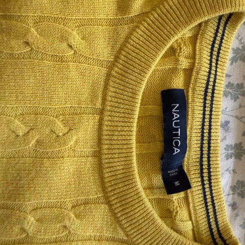 Nautica cotton jumper size M like new yellow