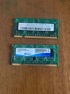 Laptop RAM DDR2 used, 1GB A-DATA & 512MB Hynix modules