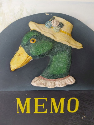 Vintage duck memo chalkboard with 3D duck head and straw hat