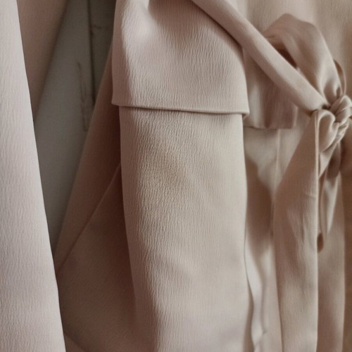 Satin jacket M new with belt pink nude