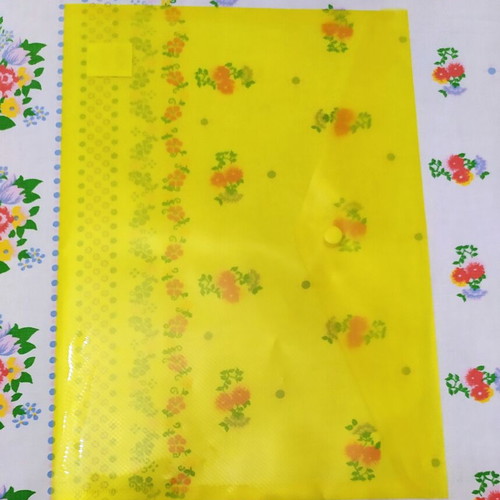 Nylon button folders, pack of 6, like new