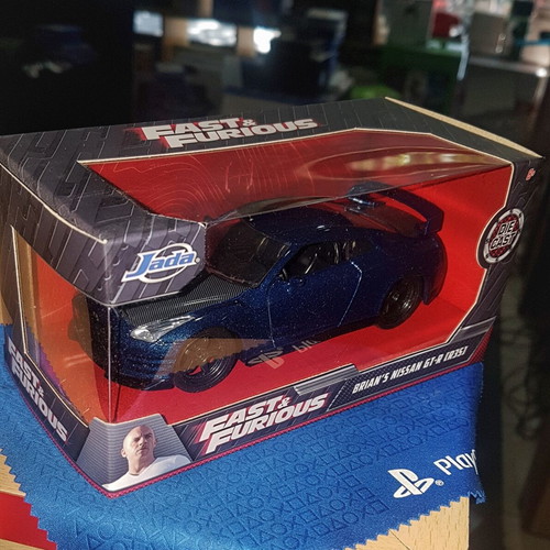 Brian's Nissan GT-R R35 diecast model 1:32 like new