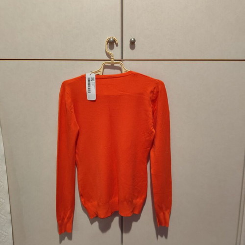 Celestino orange pullover new, size small