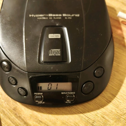 JVC CD player XL-P31 with headphones