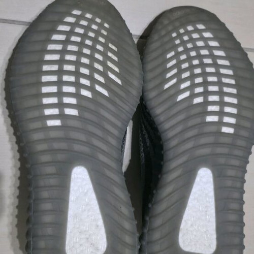 Adidas Yeezy Boost 350 sneakers size 47 like new, grey