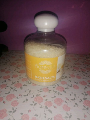 Bath salts like new