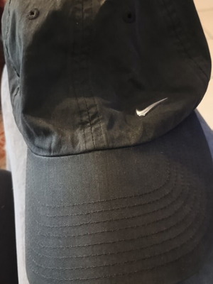 Nike unisex hat like new, blue