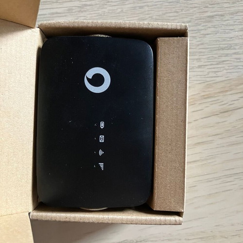 Wireless 4G portable Wi‑Fi hotspot Vodafone like new