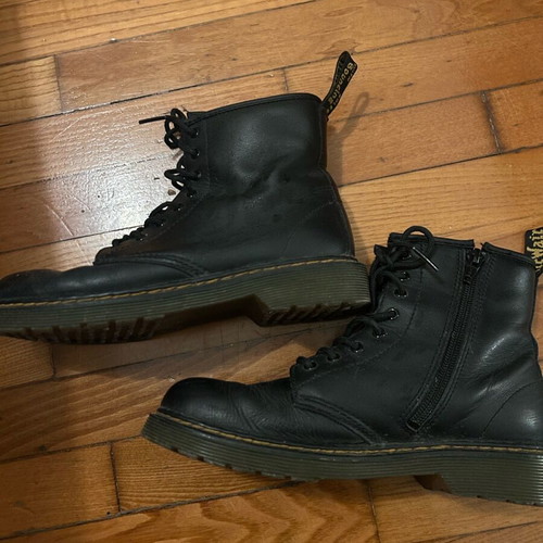 Dr. Martens black ankle boots used, leather, authentic