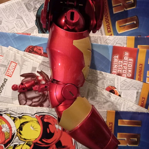 Iron Man armor hand used from Deagostini