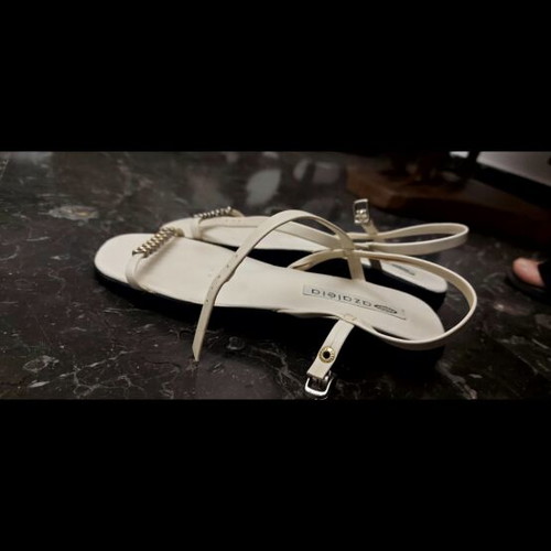 Azeleia white sandals size 37 used