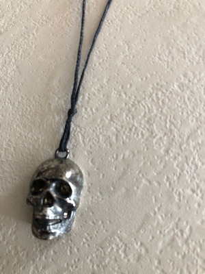 Skull necklace used