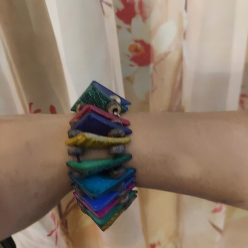 Bracelet like new, multicolored