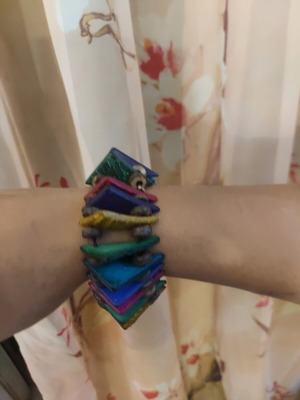 Bracelet like new, multicolored