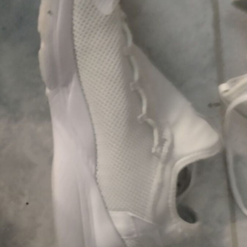 Puma men's athletic shoes like new, size 44