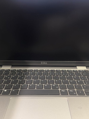 Dell Latitude 5320 laptop like new, i5-1145G7, 16GB RAM, 256GB SSD