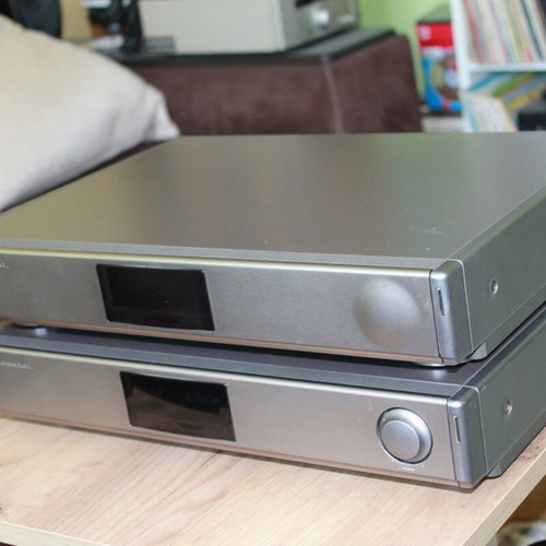 Marantz receiver and player 75SR1020 and 75CD1020
