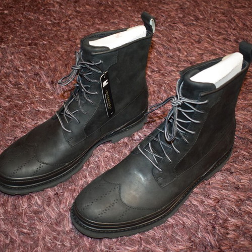 Sorel Madson waterproof mid black shoes, new, size 44.5