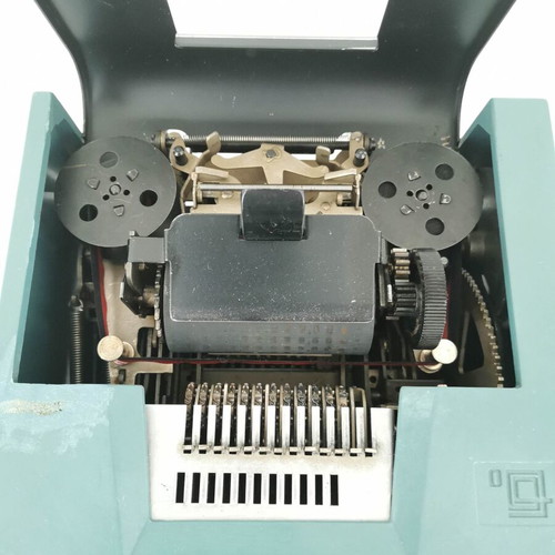 Olivetti calculator used, functional