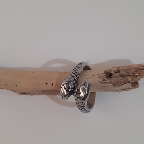 Et Nox Snake Ring like new, stainless steel