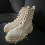 White boots size 38