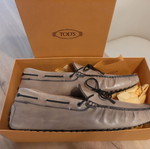 Tod's leather loafers size 44.5 like new, beige