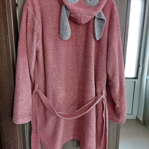 Fawn bathrobe used, pink fleece with belt and hood, size L