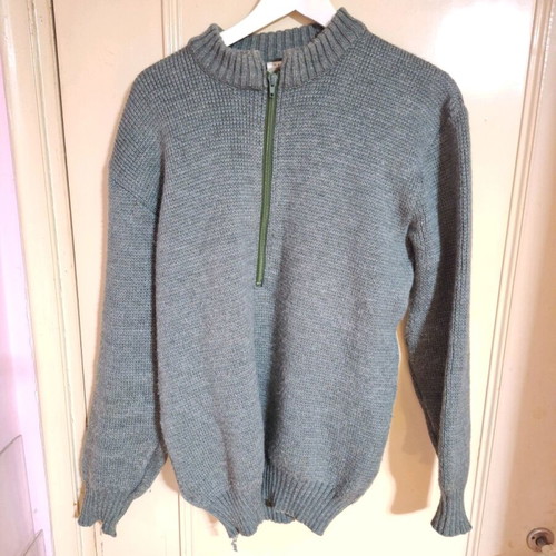 Pullover with zipper green and gray size 48 like new, wool