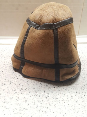 Winter hat unisex suede with leather details and soft fur