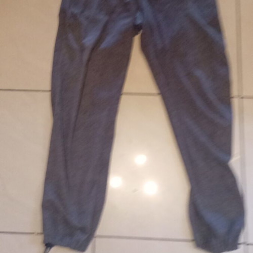 Gargo pants like new, pack of 3, gray, sizes L and XL
