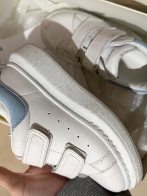 Alexander McQueen kids shoes like new, size 28, white