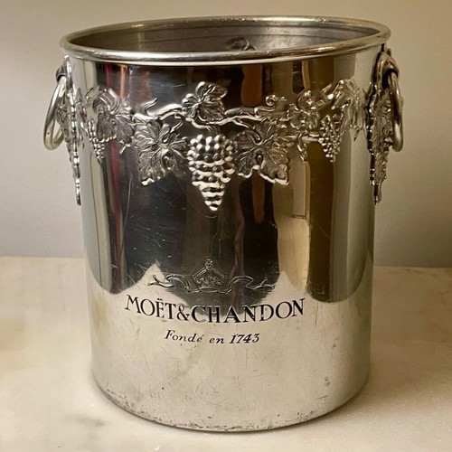 Moët & Chandon vintage champagne bucket used, aluminum