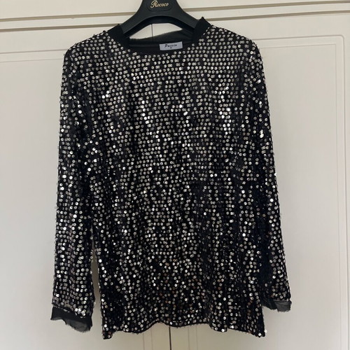 Sequin blouse like new, size M, black