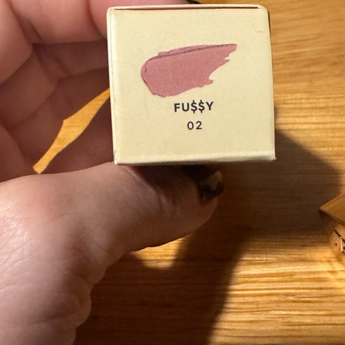 Fenty Gloss Bomb Fussy 02 new
