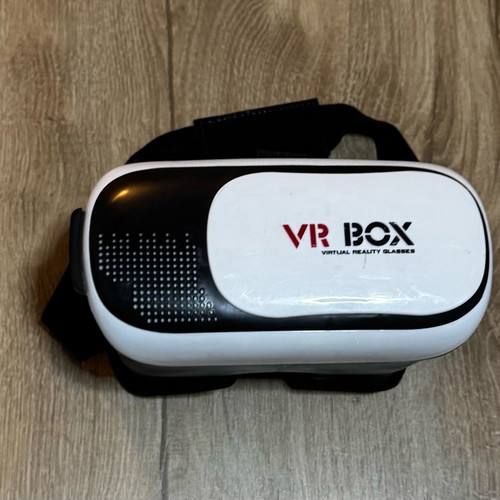 Virtual Reality Glass like new, 3D video projection device