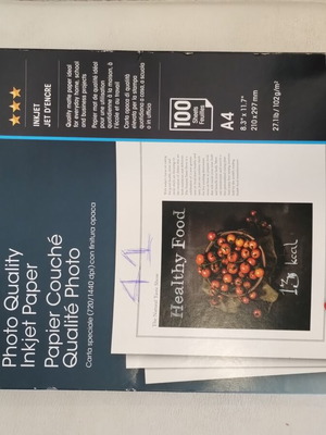 Epson photo quality inkjet paper, 1440 DPI, 41 pages