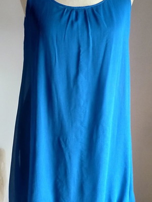 Zara dress blue electric like new, size M