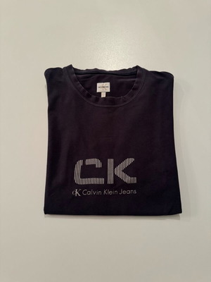 Calvin Klein T-shirt σαν καινούργιο, μαύρο, μέγεθος L