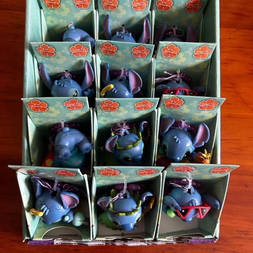 Disney Stitch Fidget figures new, display of 12 pcs, 9cm, 6 designs