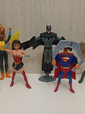 DC Comics Justice League Super Hero Figure Set, Burger King & McDonald's