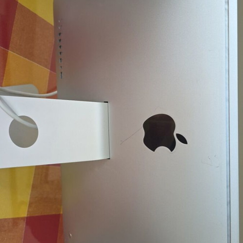 Apple iMac A1311 Mid 2011 i5 4GB 512GB used