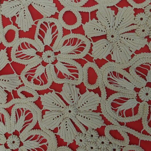 Handmade crochet round tablecloth new with grapes