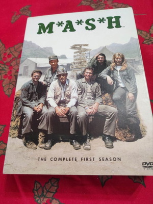 M*A*S*H* The Complete First Season τριπλή κασετίνα DVD σαν καινούργιο, ελληνική έκδοση με υπότιτλους
