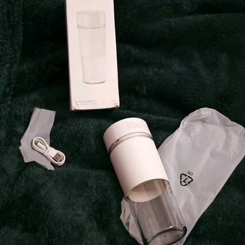 Xiaomi MIJIA IPX6 juicer new, portable mini blender wireless