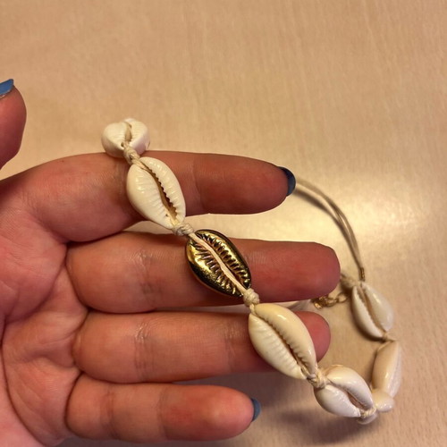 Summer necklace with shells