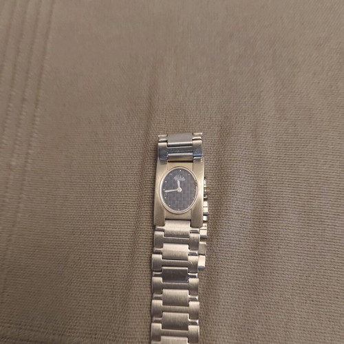 Valido women's watch used