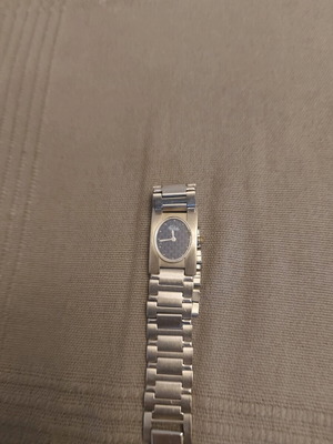 Valido women's watch used