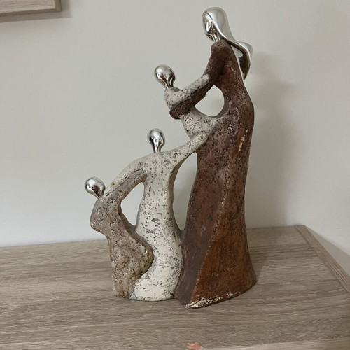 Formano collectible sculpture mother with three children like new