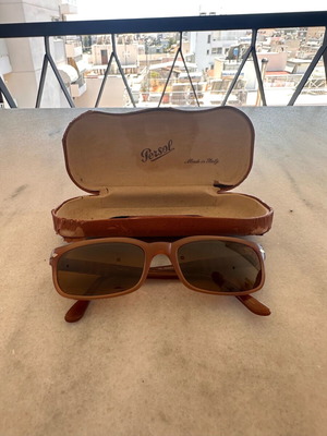 Persol vintage sunglasses unisex used, beige