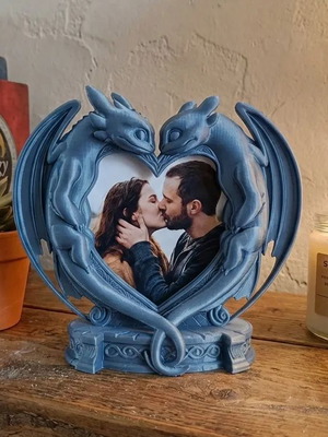 Κορνίζα Toothless Dragon καινούργια, διαστάσεις 20x15x17cm